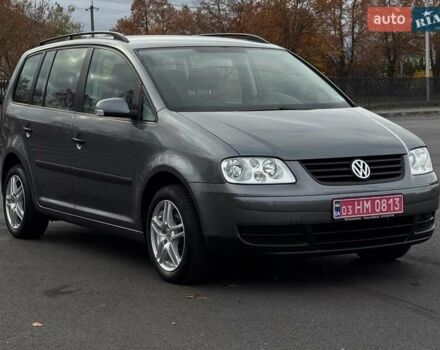 Серый Фольксваген Туран, объемом двигателя 1.6 л и пробегом 223 тыс. км за 6300 $, фото 5 на Automoto.ua