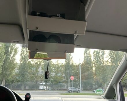 Серый Фольксваген Туран, объемом двигателя 2 л и пробегом 280 тыс. км за 6000 $, фото 11 на Automoto.ua