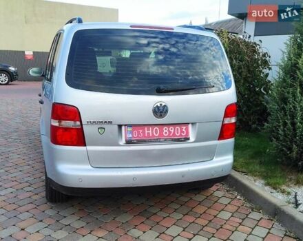 Серый Фольксваген Туран, объемом двигателя 1.6 л и пробегом 220 тыс. км за 5550 $, фото 32 на Automoto.ua