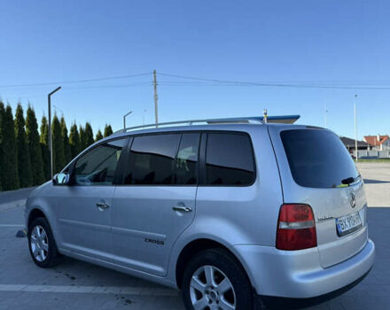 Серый Фольксваген Туран, объемом двигателя 1.97 л и пробегом 290 тыс. км за 5100 $, фото 4 на Automoto.ua