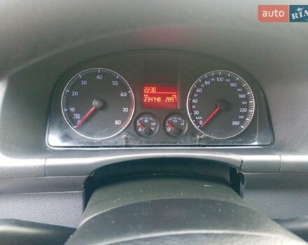 Серый Фольксваген Туран, объемом двигателя 1.6 л и пробегом 230 тыс. км за 5995 $, фото 19 на Automoto.ua