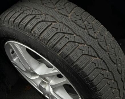 Серый Фольксваген Туран, объемом двигателя 1.6 л и пробегом 223 тыс. км за 6300 $, фото 19 на Automoto.ua