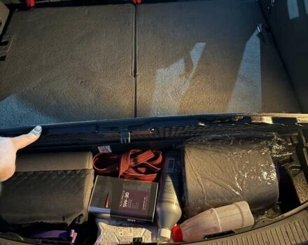 Серый Фольксваген Туран, объемом двигателя 2 л и пробегом 214 тыс. км за 6600 $, фото 44 на Automoto.ua