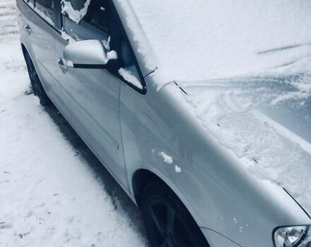 Серый Фольксваген Туран, объемом двигателя 2 л и пробегом 130 тыс. км за 6100 $, фото 2 на Automoto.ua