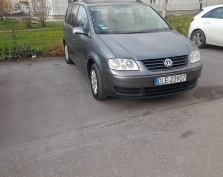 Серый Фольксваген Туран, объемом двигателя 1.9 л и пробегом 350 тыс. км за 2600 $, фото 20 на Automoto.ua