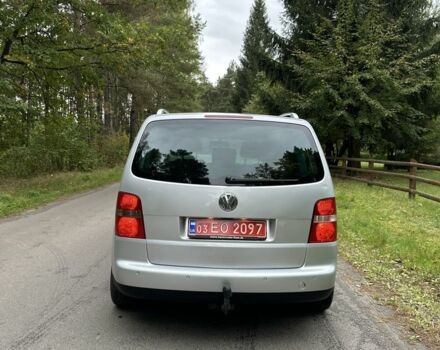 Серый Фольксваген Туран, объемом двигателя 1.6 л и пробегом 2 тыс. км за 6600 $, фото 2 на Automoto.ua