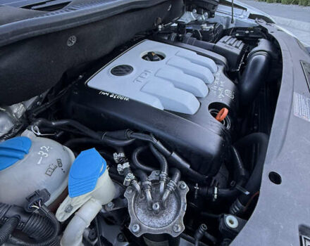 Серый Фольксваген Туран, объемом двигателя 1.97 л и пробегом 290 тыс. км за 5100 $, фото 23 на Automoto.ua