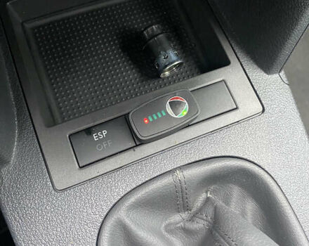 Сірий Фольксваген Туран, об'ємом двигуна 1.6 л та пробігом 226 тис. км за 6300 $, фото 6 на Automoto.ua