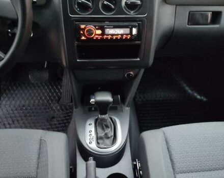 Серый Фольксваген Туран, объемом двигателя 1.9 л и пробегом 254 тыс. км за 5950 $, фото 29 на Automoto.ua