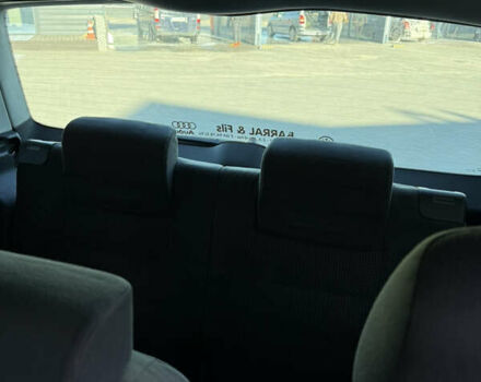 Серый Фольксваген Туран, объемом двигателя 1.97 л и пробегом 290 тыс. км за 5100 $, фото 21 на Automoto.ua