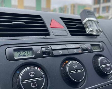 Серый Фольксваген Туран, объемом двигателя 2 л и пробегом 296 тыс. км за 4999 $, фото 21 на Automoto.ua