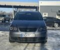 Серый Фольксваген Туран, объемом двигателя 1.9 л и пробегом 240 тыс. км за 4000 $, фото 1 на Automoto.ua