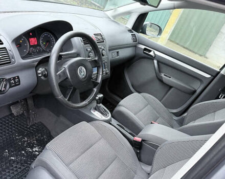 Серый Фольксваген Туран, объемом двигателя 0 л и пробегом 247 тыс. км за 3300 $, фото 5 на Automoto.ua