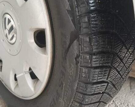 Серый Фольксваген Туран, объемом двигателя 1.6 л и пробегом 225 тыс. км за 5999 $, фото 19 на Automoto.ua