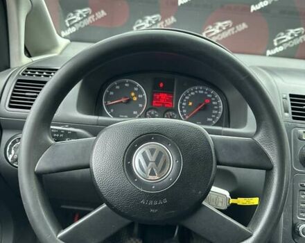 Серый Фольксваген Туран, объемом двигателя 1.6 л и пробегом 338 тыс. км за 5500 $, фото 25 на Automoto.ua