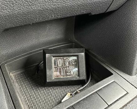 Серый Фольксваген Туран, объемом двигателя 1.6 л и пробегом 338 тыс. км за 5500 $, фото 23 на Automoto.ua