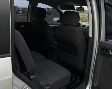 Серый Фольксваген Туран, объемом двигателя 2 л и пробегом 296 тыс. км за 4999 $, фото 32 на Automoto.ua