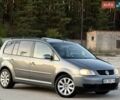 Сірий Фольксваген Туран, об'ємом двигуна 1.9 л та пробігом 300 тис. км за 6499 $, фото 1 на Automoto.ua