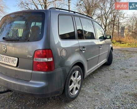 Серый Фольксваген Туран, объемом двигателя 1.9 л и пробегом 224 тыс. км за 6100 $, фото 5 на Automoto.ua
