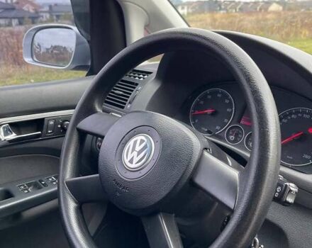 Серый Фольксваген Туран, объемом двигателя 2 л и пробегом 296 тыс. км за 4999 $, фото 26 на Automoto.ua