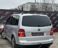 Серый Фольксваген Туран, объемом двигателя 1.6 л и пробегом 338 тыс. км за 5500 $, фото 7 на Automoto.ua
