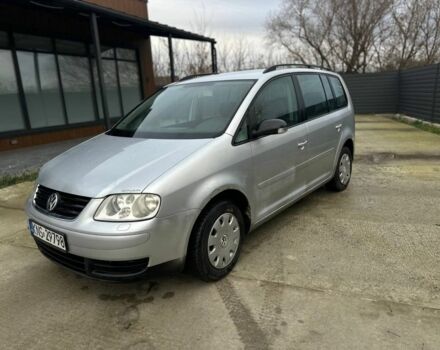 Серый Фольксваген Туран, объемом двигателя 1.9 л и пробегом 400 тыс. км за 2700 $, фото 5 на Automoto.ua