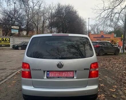 Серый Фольксваген Туран, объемом двигателя 1.6 л и пробегом 230 тыс. км за 5995 $, фото 5 на Automoto.ua