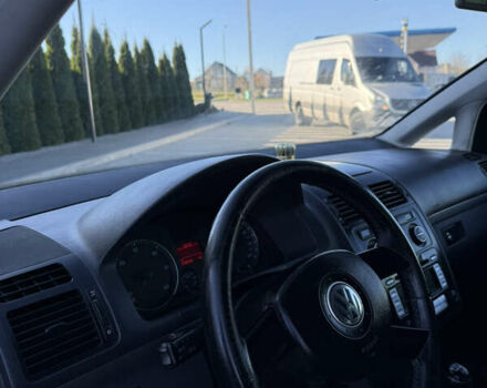 Серый Фольксваген Туран, объемом двигателя 1.97 л и пробегом 290 тыс. км за 5100 $, фото 15 на Automoto.ua