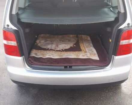 Серый Фольксваген Туран, объемом двигателя 1.6 л и пробегом 225 тыс. км за 5999 $, фото 11 на Automoto.ua