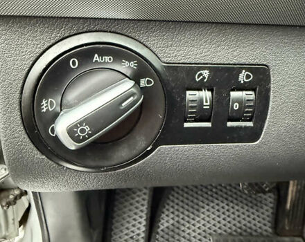 Серый Фольксваген Туран, объемом двигателя 1.6 л и пробегом 192 тыс. км за 5950 $, фото 13 на Automoto.ua