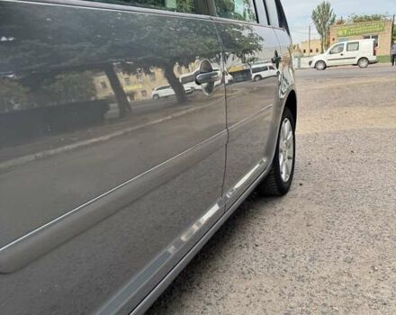 Серый Фольксваген Туран, объемом двигателя 1.6 л и пробегом 181 тыс. км за 5900 $, фото 5 на Automoto.ua