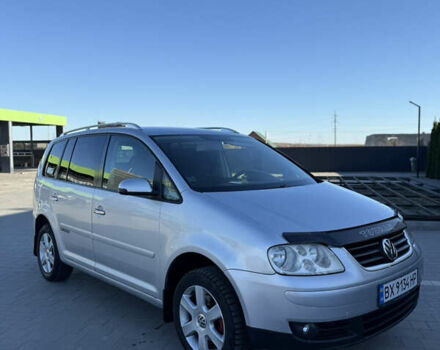 Серый Фольксваген Туран, объемом двигателя 1.97 л и пробегом 290 тыс. км за 5100 $, фото 9 на Automoto.ua