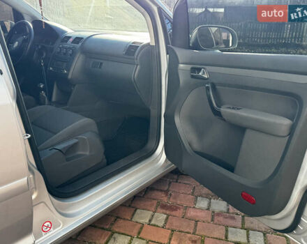 Серый Фольксваген Туран, объемом двигателя 1.9 л и пробегом 205 тыс. км за 5600 $, фото 23 на Automoto.ua