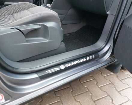 Серый Фольксваген Туран, объемом двигателя 2 л и пробегом 320 тыс. км за 6200 $, фото 7 на Automoto.ua