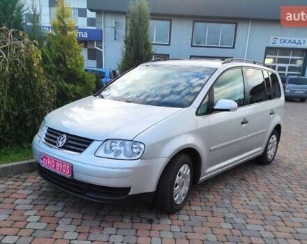 Серый Фольксваген Туран, объемом двигателя 1.6 л и пробегом 220 тыс. км за 5550 $, фото 24 на Automoto.ua