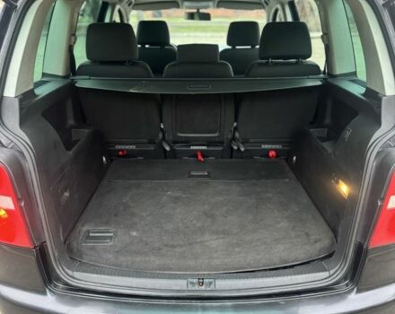 Серый Фольксваген Туран, объемом двигателя 2 л и пробегом 250 тыс. км за 3550 $, фото 21 на Automoto.ua