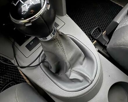 Серый Фольксваген Туран, объемом двигателя 2 л и пробегом 214 тыс. км за 6600 $, фото 15 на Automoto.ua