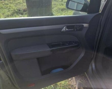 Серый Фольксваген Туран, объемом двигателя 1.9 л и пробегом 224 тыс. км за 6100 $, фото 14 на Automoto.ua