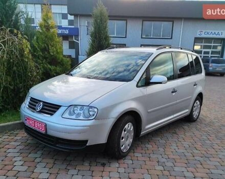 Серый Фольксваген Туран, объемом двигателя 1.6 л и пробегом 220 тыс. км за 5550 $, фото 25 на Automoto.ua