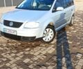 Серый Фольксваген Туран, объемом двигателя 1.6 л и пробегом 160 тыс. км за 5100 $, фото 2 на Automoto.ua