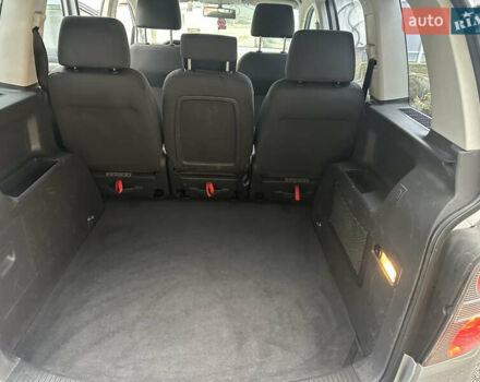 Серый Фольксваген Туран, объемом двигателя 1.6 л и пробегом 151 тыс. км за 4999 $, фото 10 на Automoto.ua