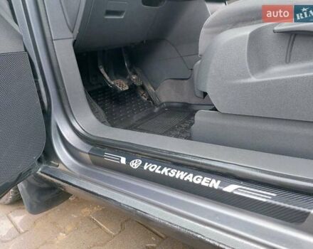 Серый Фольксваген Туран, объемом двигателя 1.97 л и пробегом 320 тыс. км за 6200 $, фото 22 на Automoto.ua