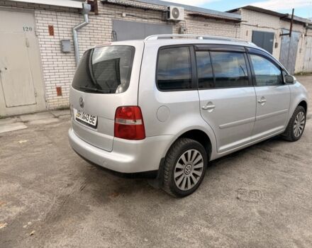 Серый Фольксваген Туран, объемом двигателя 1.6 л и пробегом 261 тыс. км за 5000 $, фото 7 на Automoto.ua