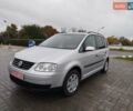 Сірий Фольксваген Туран, об'ємом двигуна 1.6 л та пробігом 225 тис. км за 4600 $, фото 1 на Automoto.ua