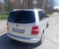Сірий Фольксваген Туран, об'ємом двигуна 1.6 л та пробігом 239 тис. км за 4500 $, фото 1 на Automoto.ua