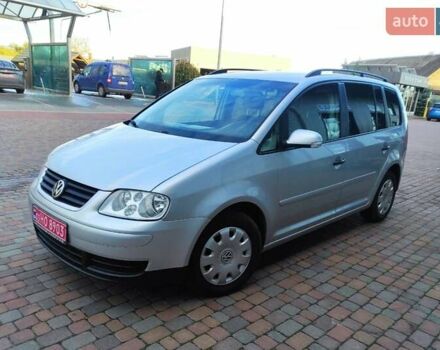 Серый Фольксваген Туран, объемом двигателя 1.6 л и пробегом 220 тыс. км за 5550 $, фото 34 на Automoto.ua