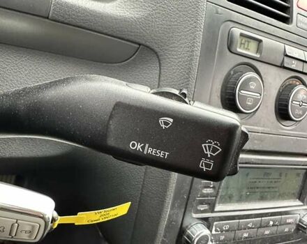 Серый Фольксваген Туран, объемом двигателя 1.6 л и пробегом 338 тыс. км за 5500 $, фото 22 на Automoto.ua