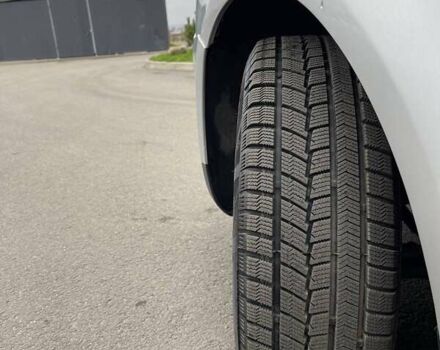 Серый Фольксваген Туран, объемом двигателя 2 л и пробегом 296 тыс. км за 4999 $, фото 41 на Automoto.ua