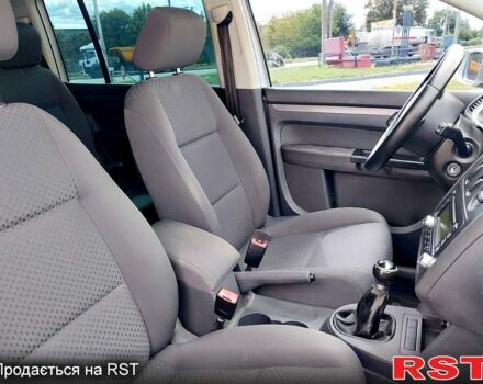 Сірий Фольксваген Туран, об'ємом двигуна 1.6 л та пробігом 219 тис. км за 6699 $, фото 7 на Automoto.ua