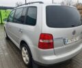 Сірий Фольксваген Туран, об'ємом двигуна 1.6 л та пробігом 270 тис. км за 4700 $, фото 4 на Automoto.ua